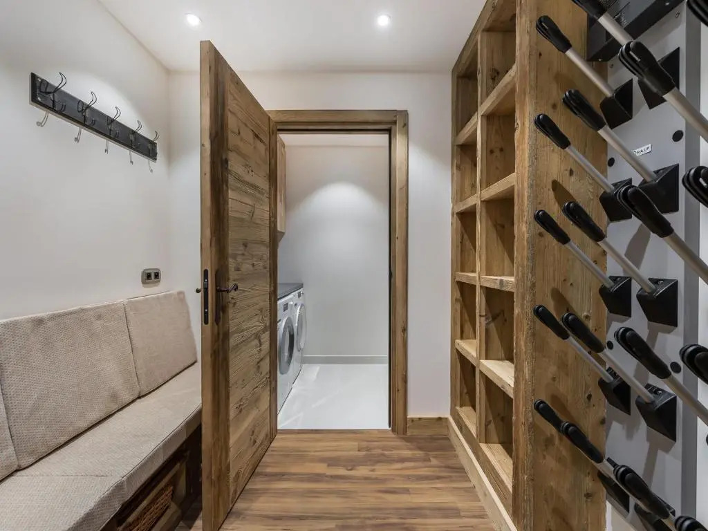 Chalet de luxe avec sauna à Courchevel - FR-1-563-89