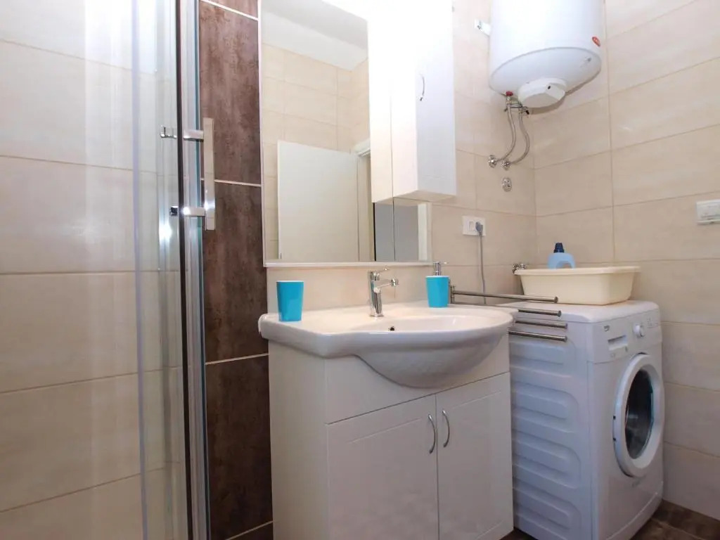 Apartments Suzana 1403