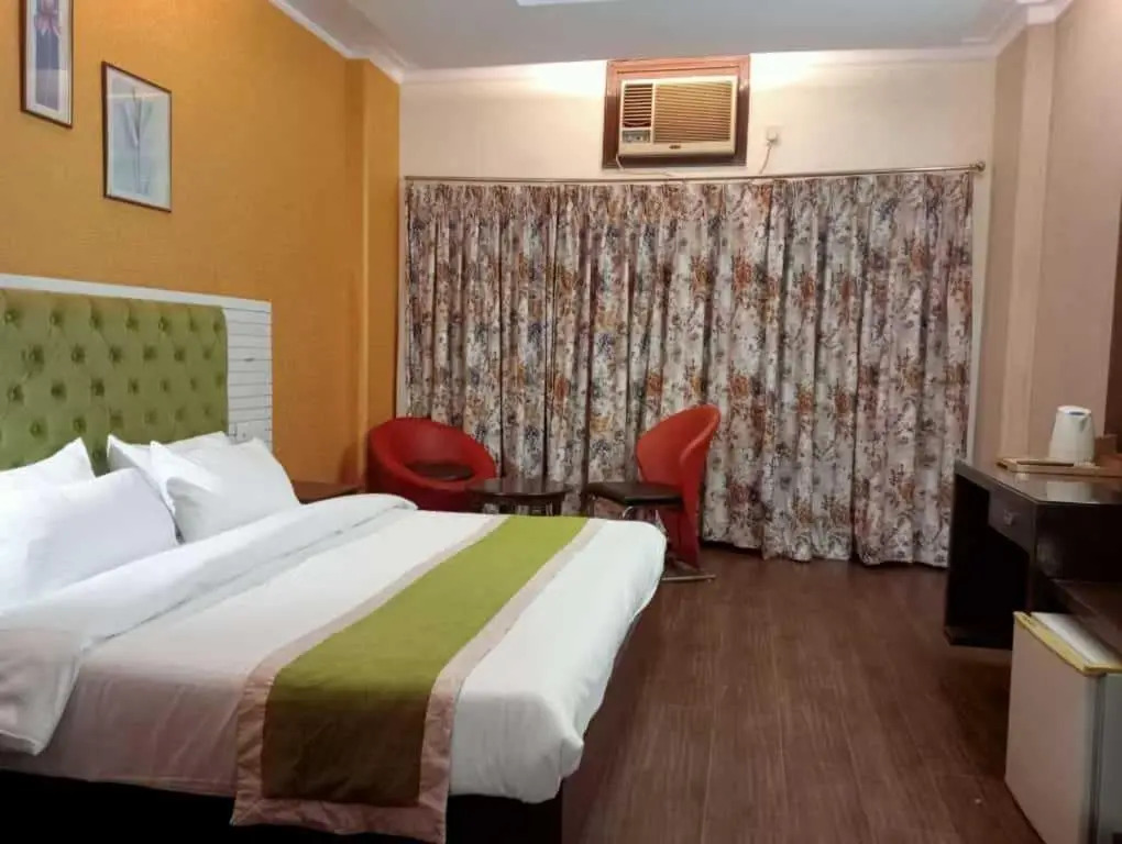Capital O Vansh Oyo Hotel 2