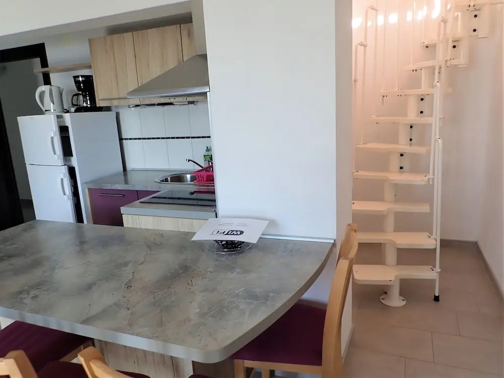 Apartments Simic-with beautiful view
