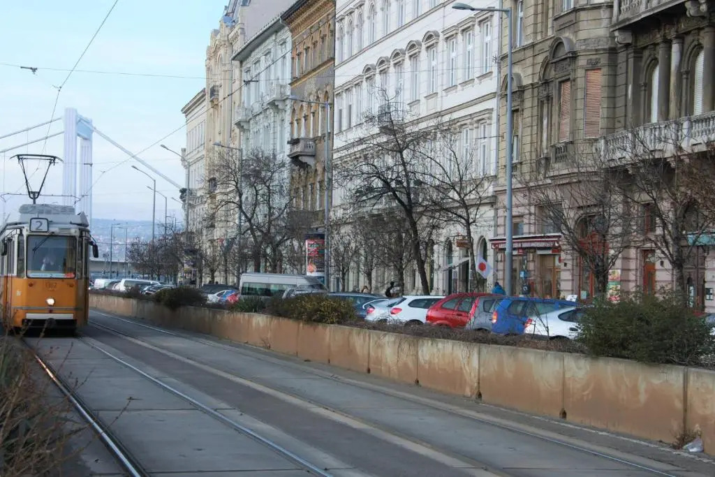 Duna Szecsi Apartman