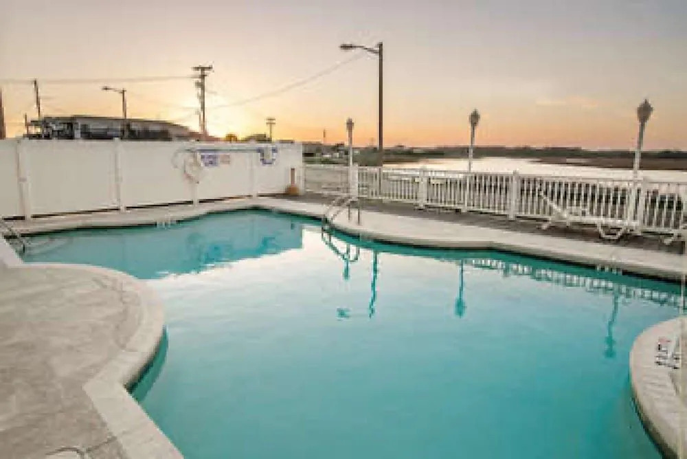 Grand Cayman Villas By Coastline Resorts