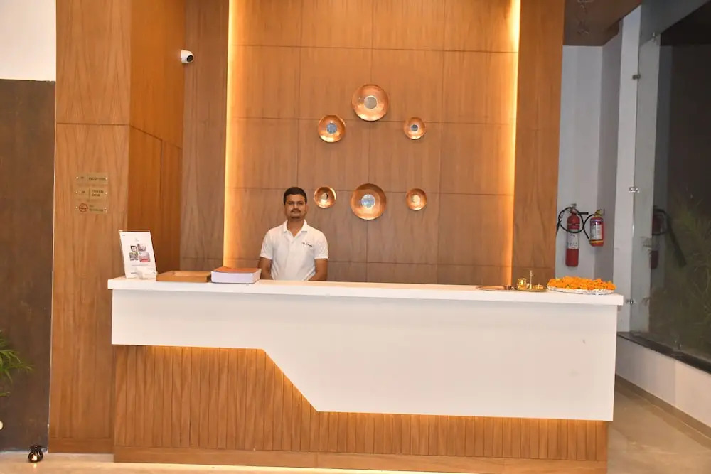 HHW Buddha lineage Sarnath Varanasi