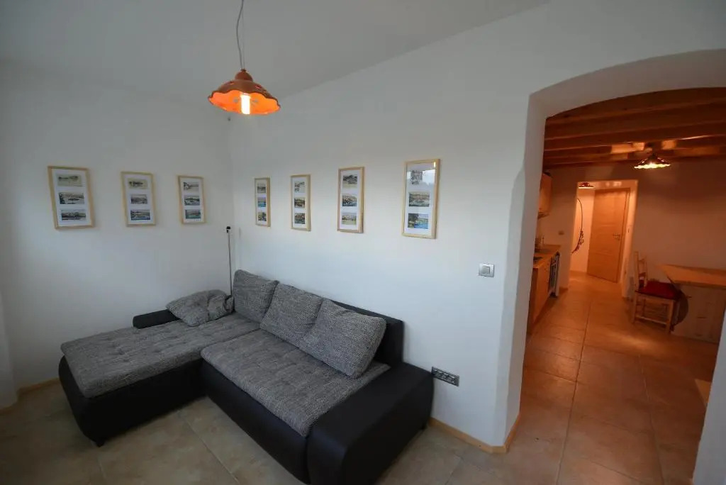 Apartments Mojca