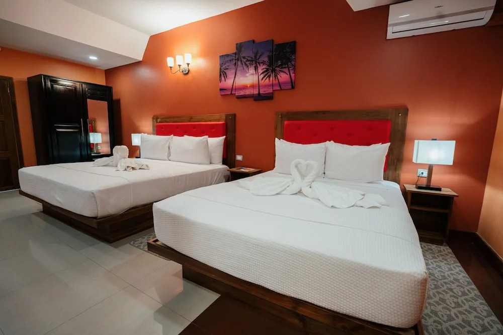 Runway Hotel
