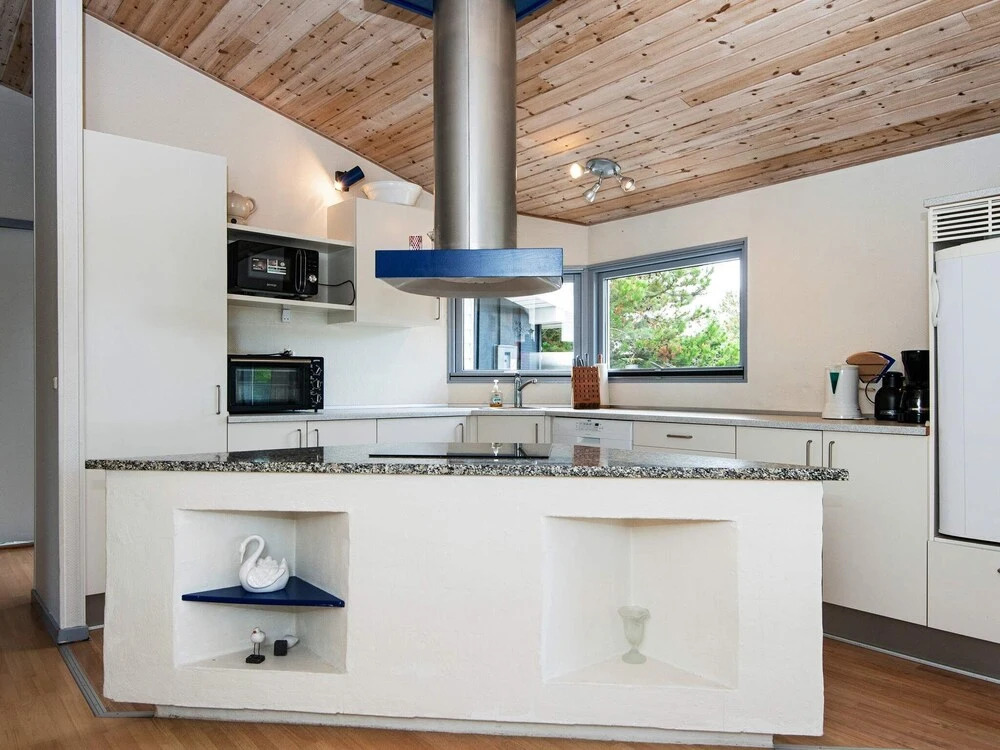 Tranquil Holiday Home in Henne Jutland With Terrace