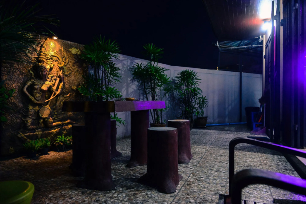 Patong V Hotel