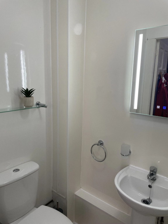 Calm sea guesthouse