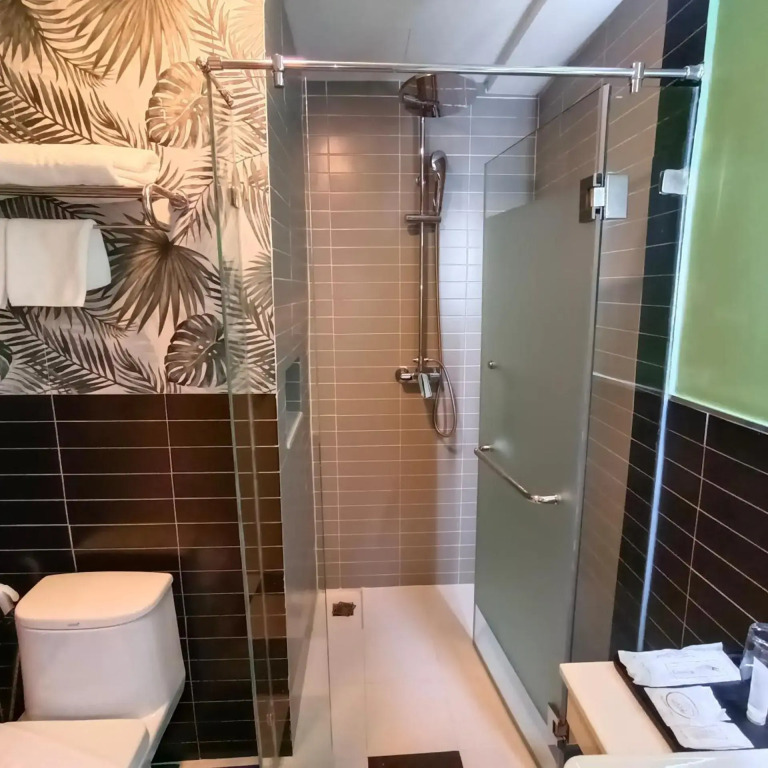 VIVA LA VIDA HOTEL
