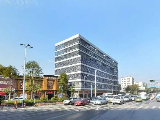 Yingbai Hotel (Foshan Creative Industrial Park Jihua 4th Road)