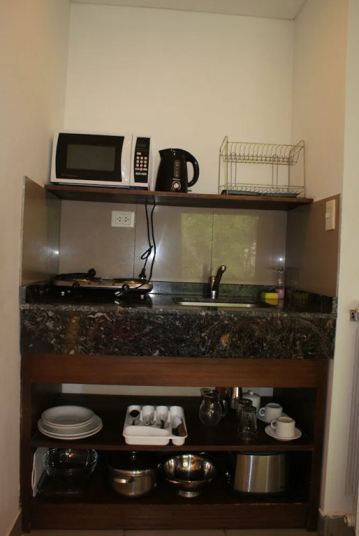 Departamentos-Cabañas y Habitaciones Compartidas El Puente