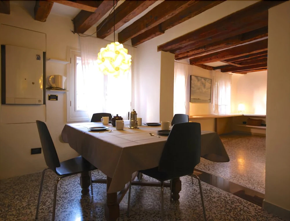 Veniceiloveyou Apartments