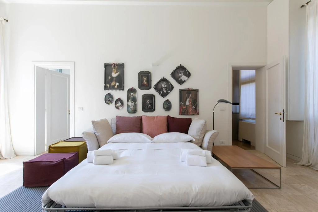 Infinite House Guglie