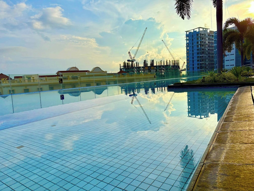 Pond & Sea View, Mactan Strait