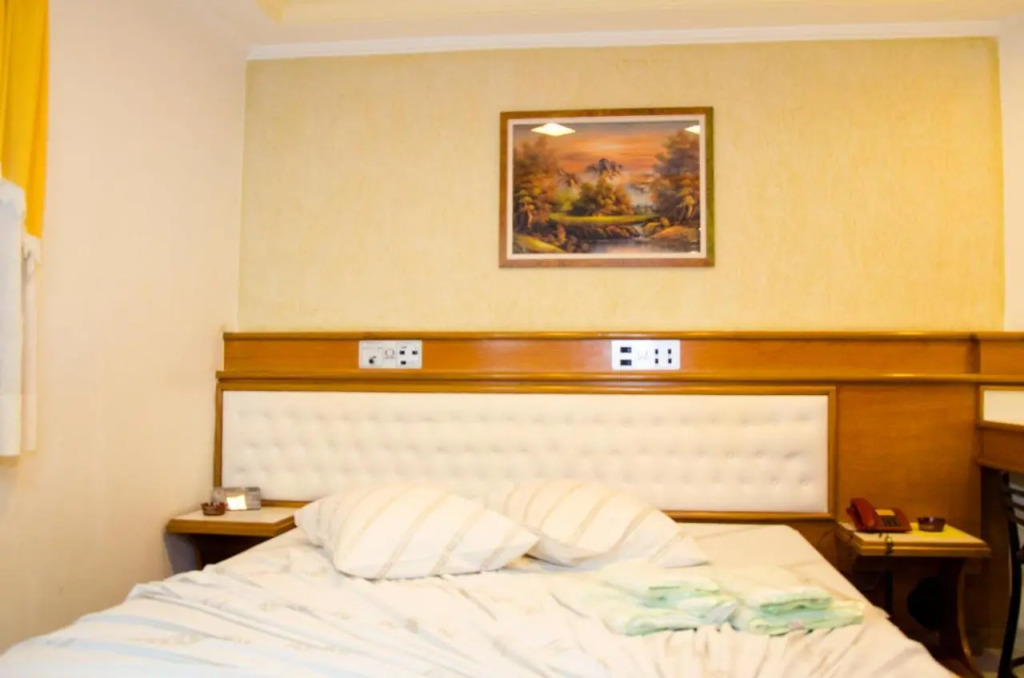 Omega Palace Hotel