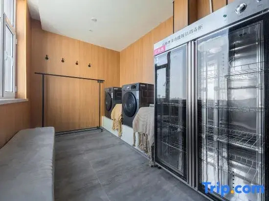 Qingzhuting Hotel (Near Huayan Temple, Datong Ancient City North Gate)