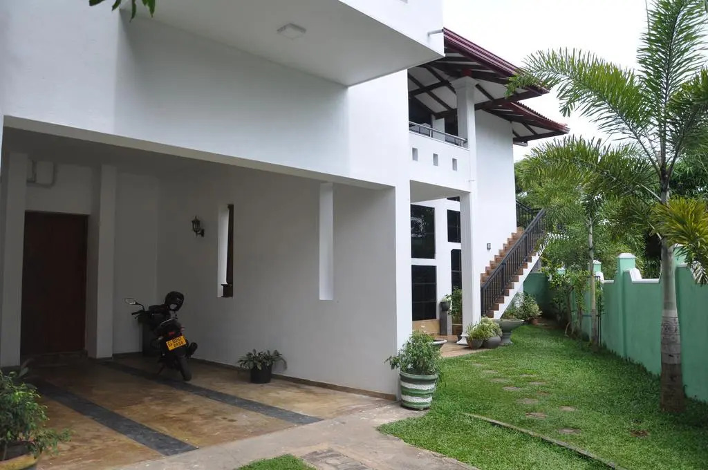 Shakuna Villa