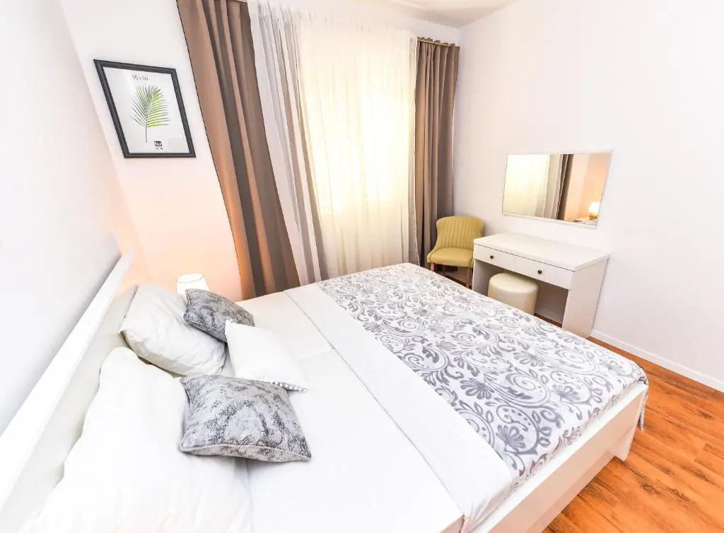 Apartments Ankica