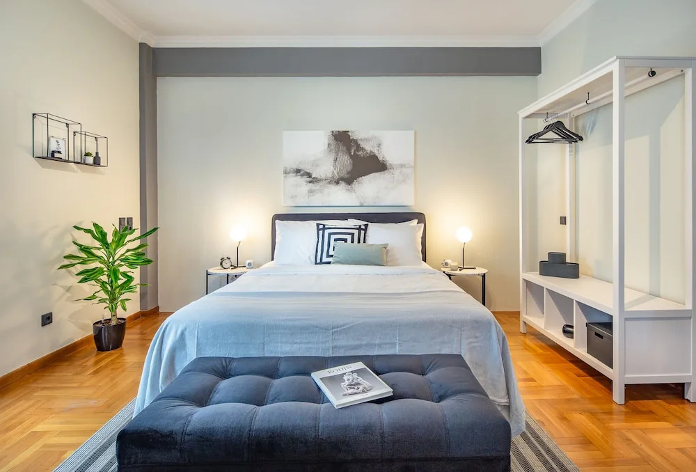 UPSTREET Superb 1BD Apt-Heart of Kolonaki