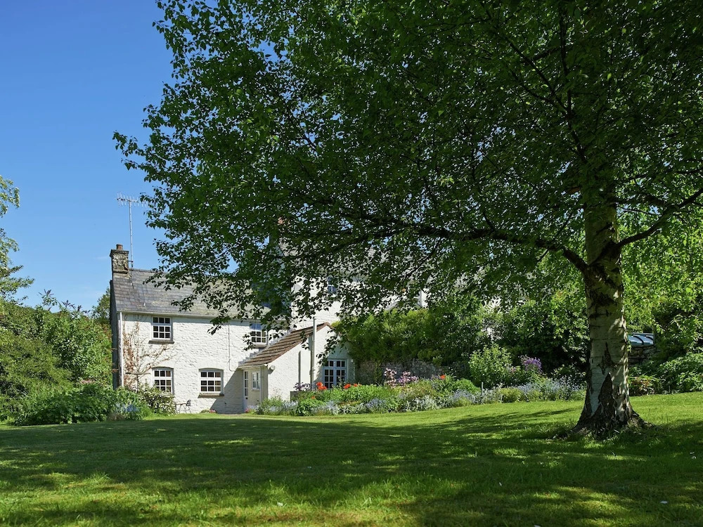 Historic Holiday Home in Llangynidr With Private Garden