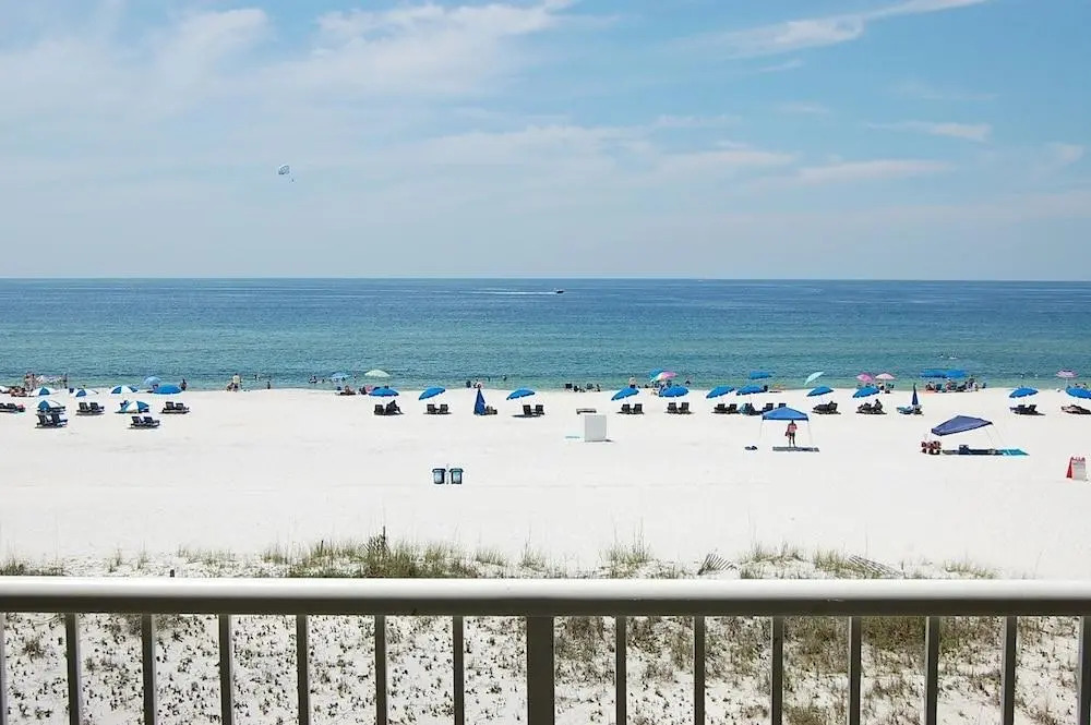 Castaways 3B 2 Bedroom Condo By Redawning