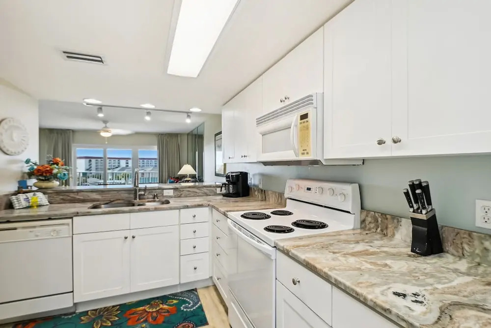 Seacrest 511 is a Gulf side 2 BR on Okaloosa Island by RedAwning