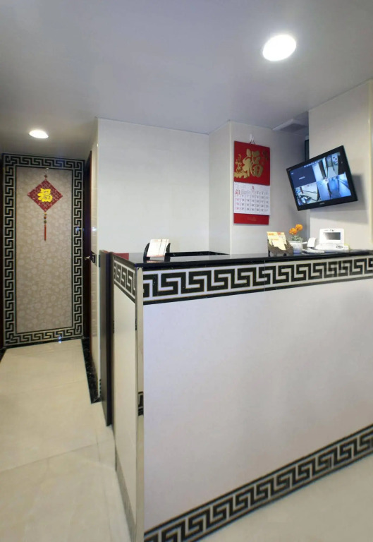 Mong King Hotel