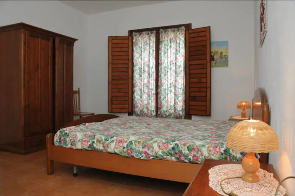 Spiaggia Bianca Pedra Rosa - Your House in Sardinia