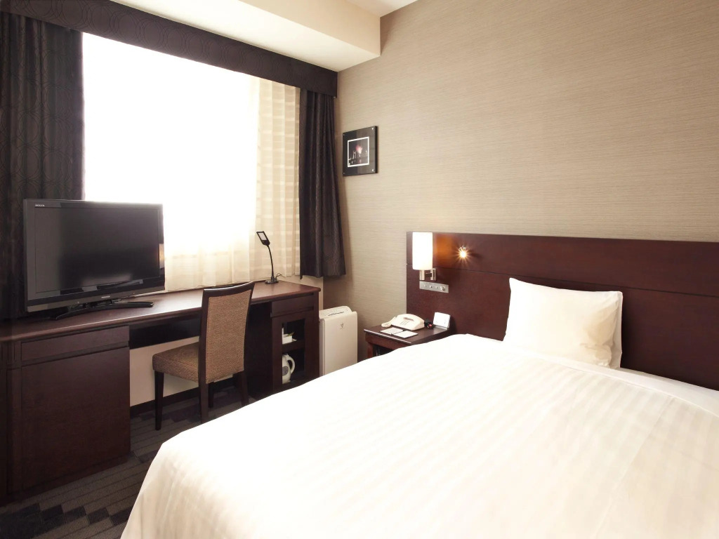 JR-East Hotel Mets Yokohama Tsurumi