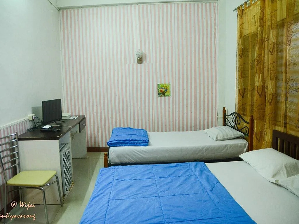 Chinawat Hotel