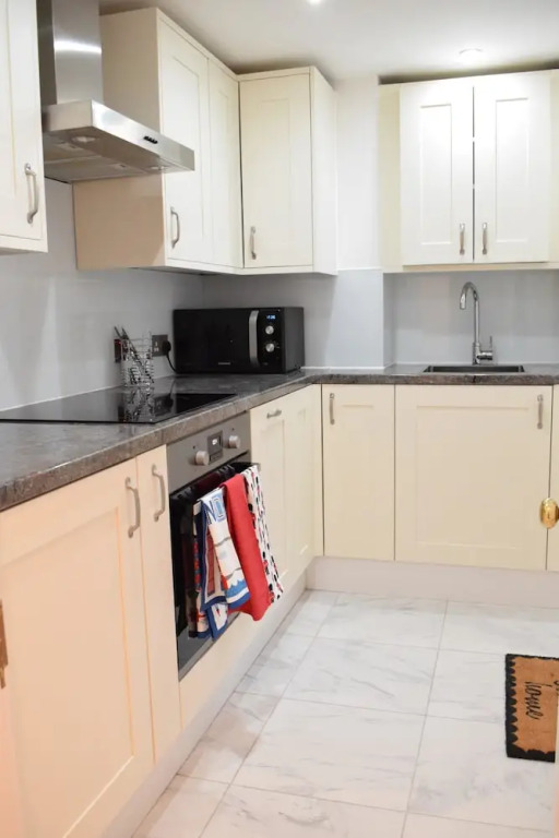 1 Bedroom Flat With Terrace In Pimlico