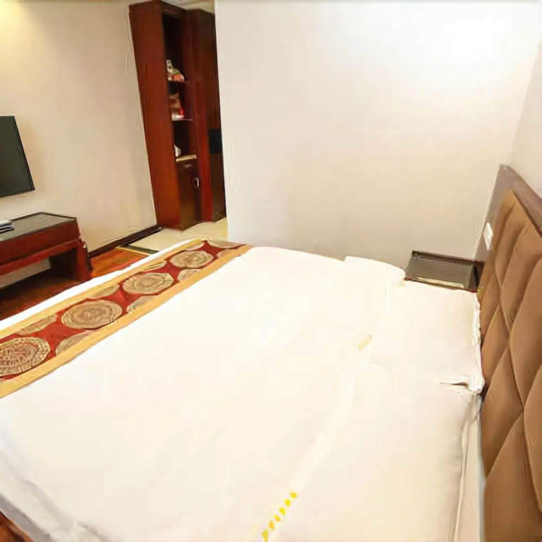 Xingang Business Hotel