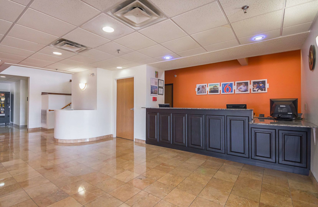 Motel 6 Dallas   Irving DFW Airport South