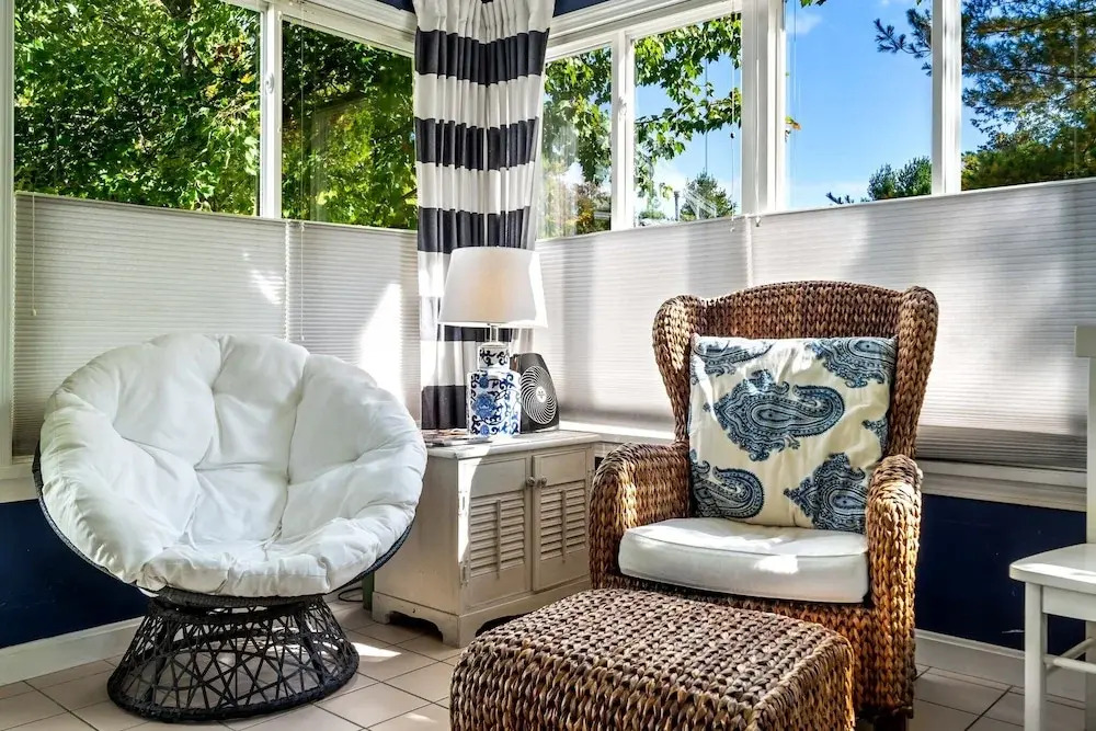 Captains Cottage Sleeps 6!