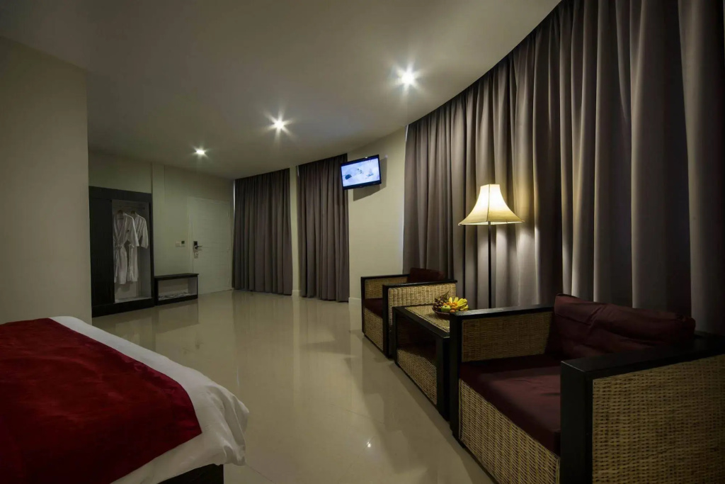 Altos Hotel