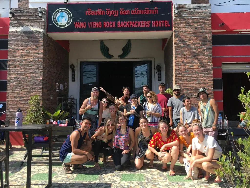 Vangvieng Rock Backpacker Rooftop Hostel