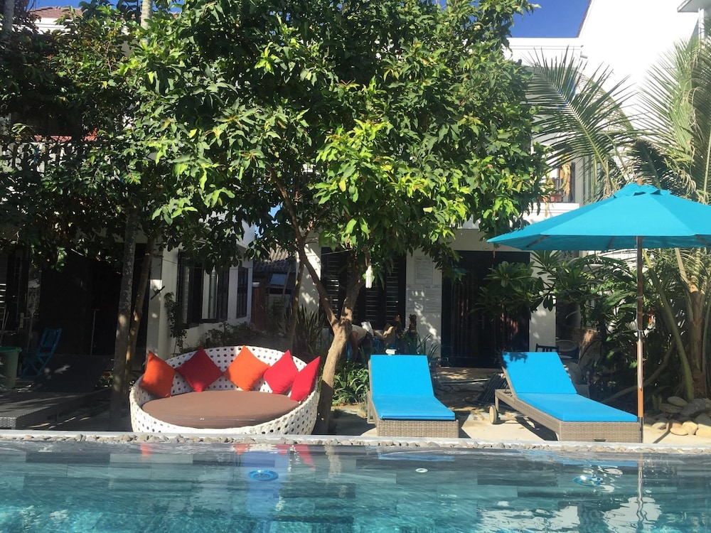 Hoi An Mountain House Villa