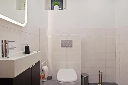 2 Private Single Rooms (5650)