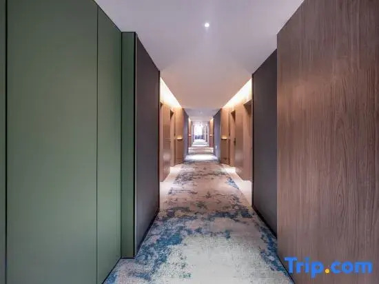 Monster E-sports Hotel (Cixi City Center Branch)