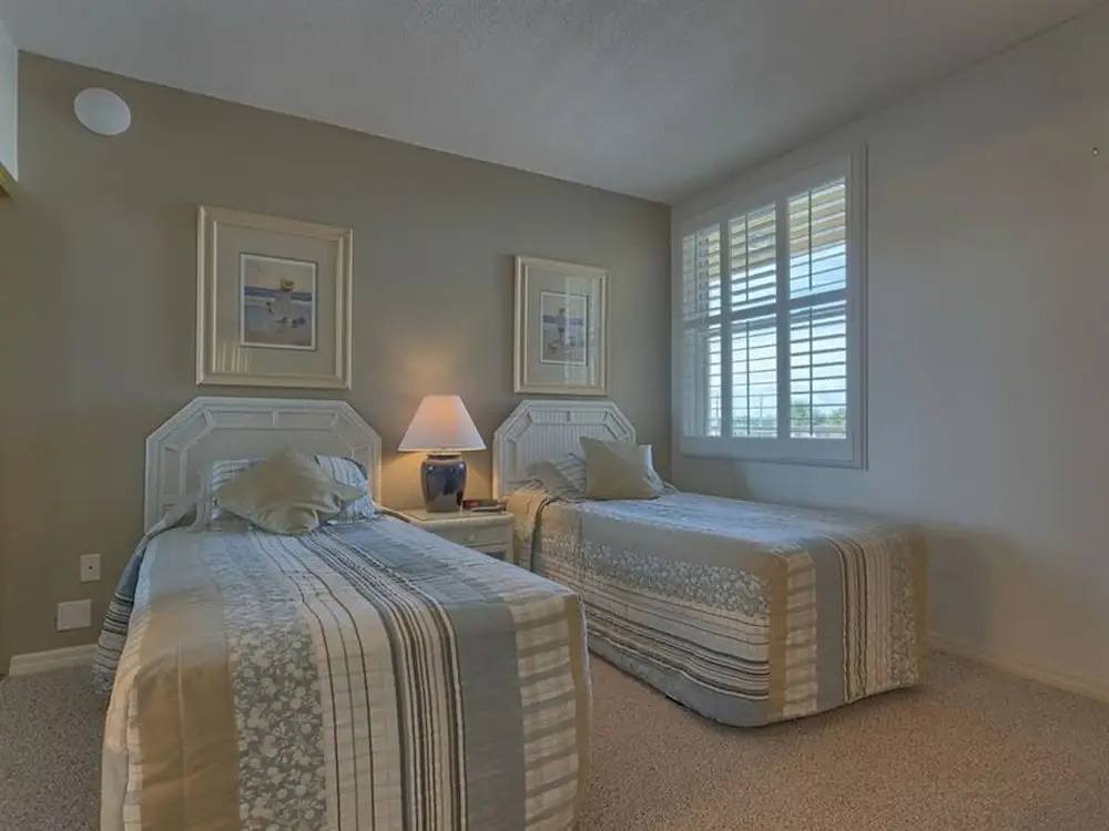 Emerald Key 301 by Meyer Vacation Rentals