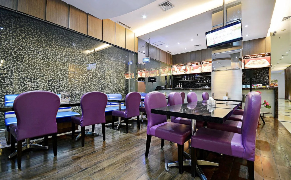 World Hotel Jakarta - Bandengan