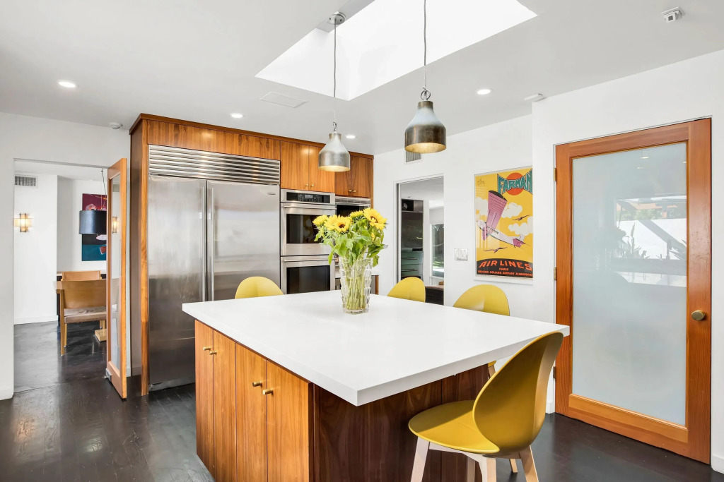 Edwin by Avantstay Hollywood Hills Luxury + Pool