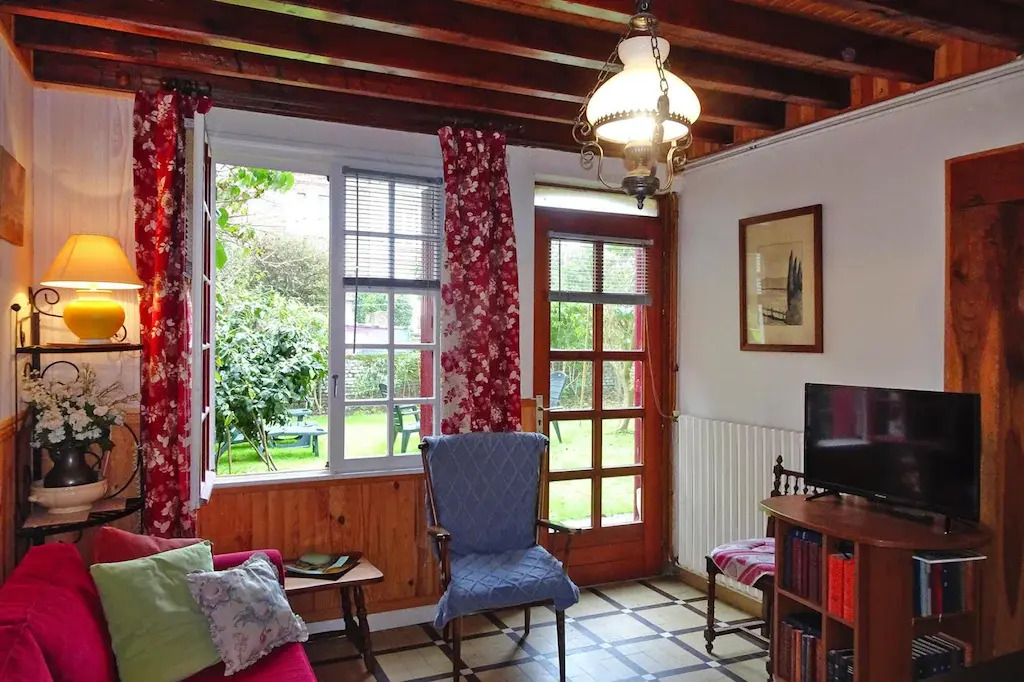 Semi-Detached House, Etretat