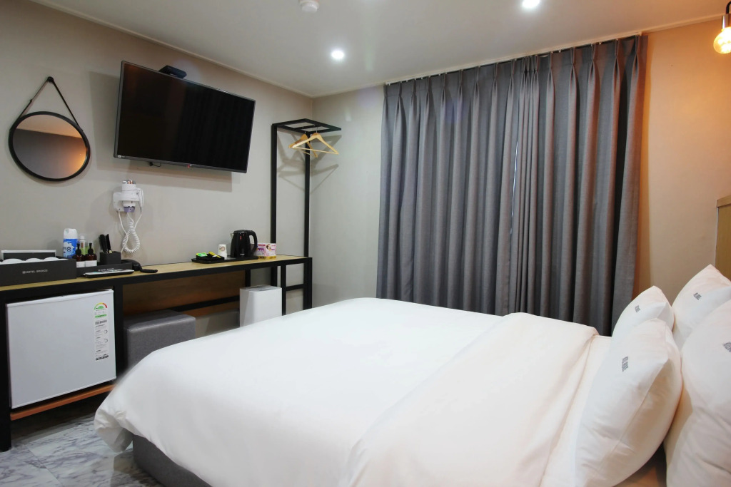 Hotel Bronze