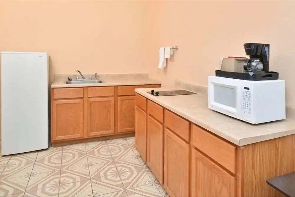 La Bonita Inn & Suites - McCamey