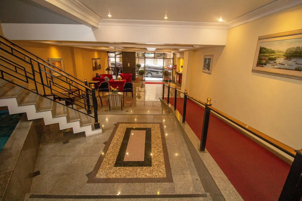 Trevi Hotel e Business