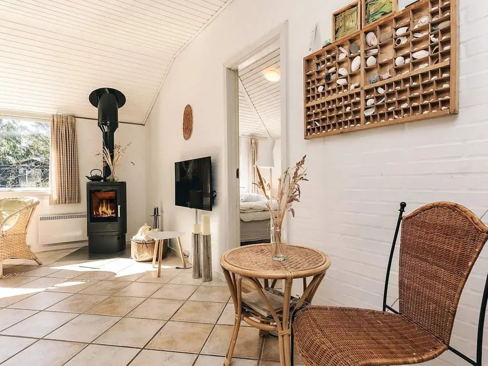 6 Person Holiday Home in Albaek