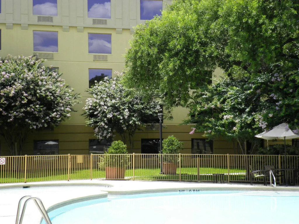 Holiday Inn Houston Intercontinental Airport by IHG