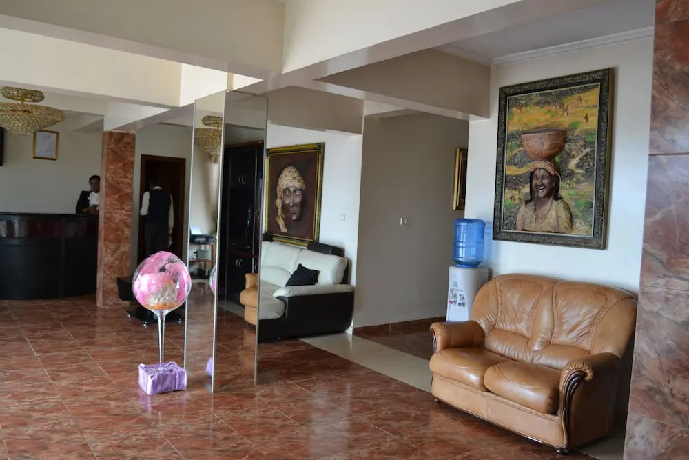 Aurelia Palace