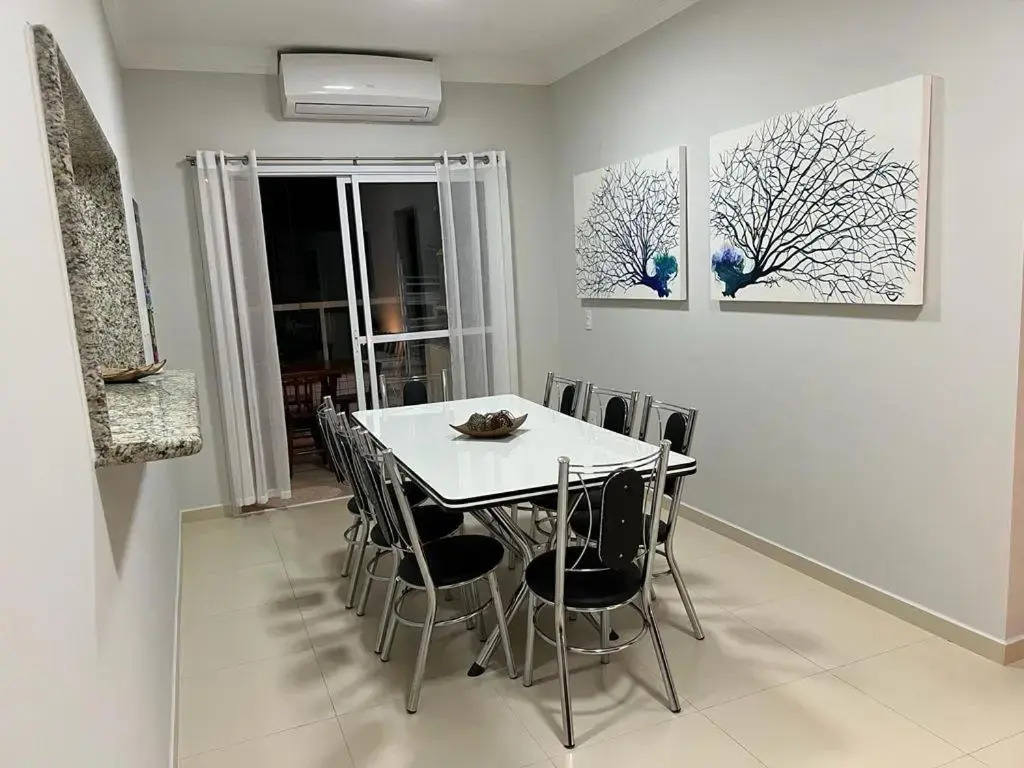 Apartamento - Ubatuba - Toninhas - 350 passos da praia - 350 steps to the beach - Costa Verde